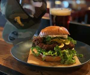 Nashville Hot Sandwich. Hat & beer 